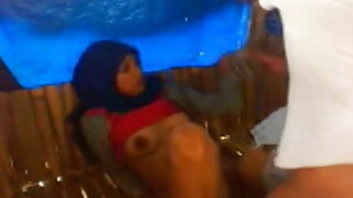আর বাংলা কথা চুদা চুদি দুইটা পরিপক্ক.