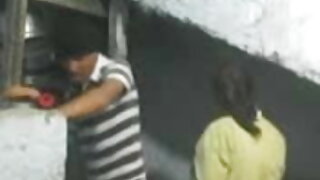 সে মুখ ছাড়া চুদাচুদির মুভি বাচতে পারেনা.
