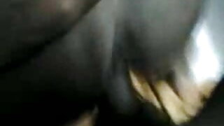 আমি মেয়ের সাথে বাংলা বৌদি চুদাচুদি বিছানায় ছিল হস্তমৈথুন.