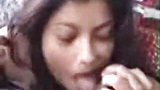 ওর নিজের দুটি বাংলা চুদাচুদি গান অঙ্গ-প্রত্যঙ্গ লাগাও.