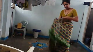 ফুটবল কৌচ, দেশি মেয়েদের চুদা চুদি চিয়ারলিডার.