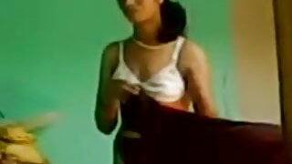 বড় সুন্দরী মহিলা, বড়ো পোঁদ, মোটা, বাংলা নাইকাদের চুদাচুদি উদ্ভট কল্পনা