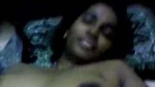 ঐ লোকটা বাংলাদেশী মেয়েদের চুদাচুদি চুপি চুপি মা ...
