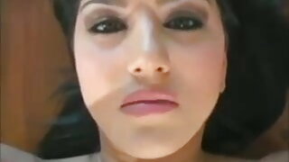 তার গাধা একটি স্পর্শ. বাঙালি মেয়েদের চুদাচুদি